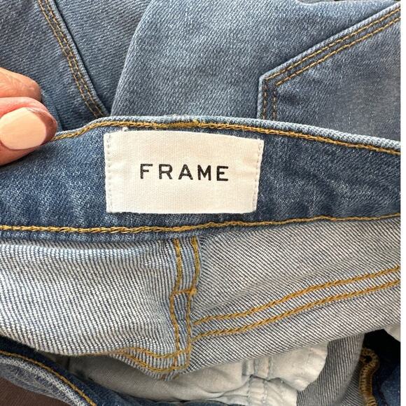 Frame Women's Jeans Straight Leg Raw Hem, Size 25, Like New - Picture 3 of 4